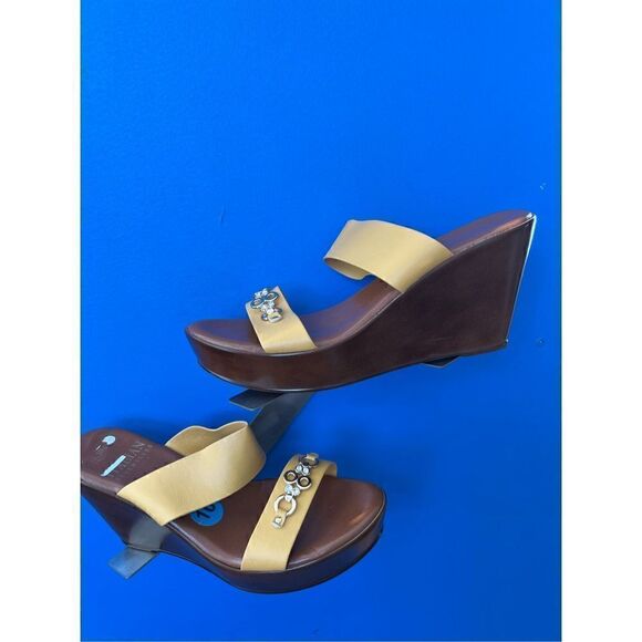 Italian Shoemakers Made In Italy Women's Platform Sandals Brown Size 10M - Picture 3 of 6